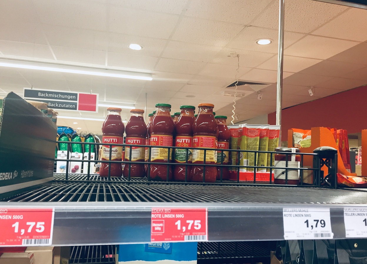 "Corona" "Hamsterkäufe" "Corona" "Hamsterkäufe"